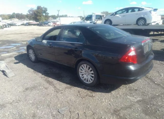 Photo 2 VIN: 3FADP0L38CR399866 - FORD FUSION 