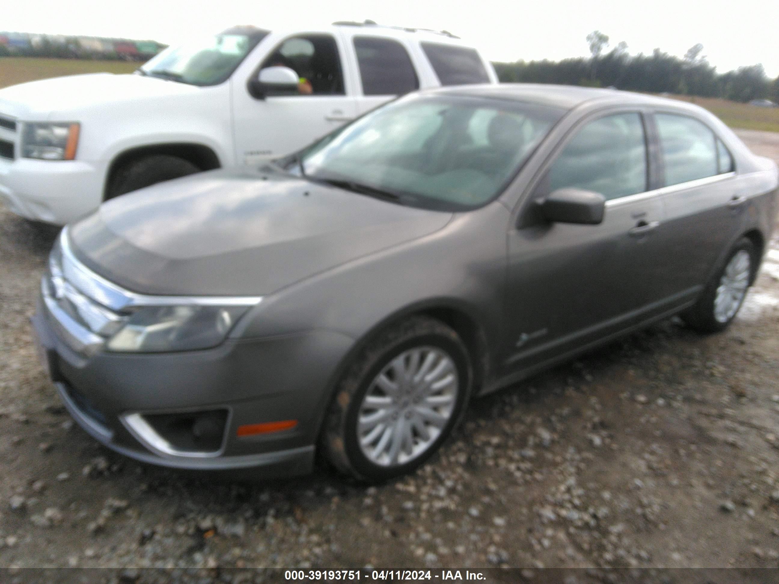 Photo 1 VIN: 3FADP0L3XAR171574 - FORD FUSION 