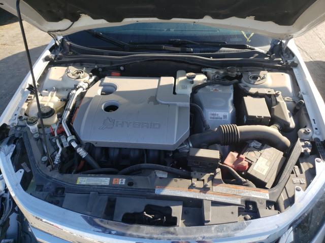 Photo 6 VIN: 3FADP0L3XBR114146 - FORD FUSION HYB 