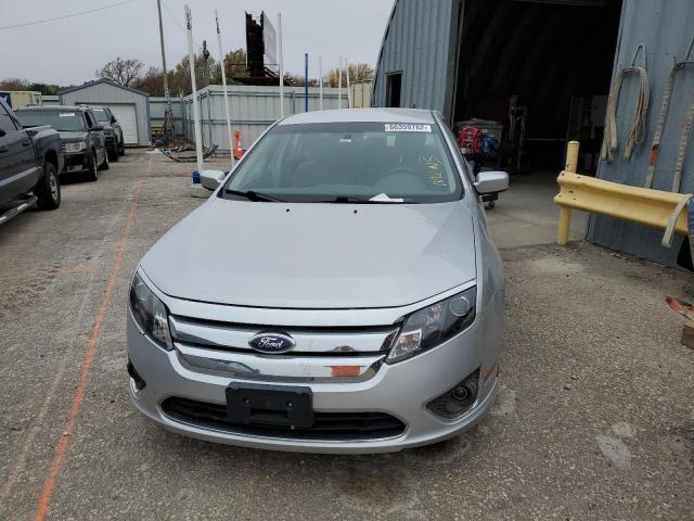 Photo 8 VIN: 3FADP0L3XCR170329 - FORD FUSION HYB 