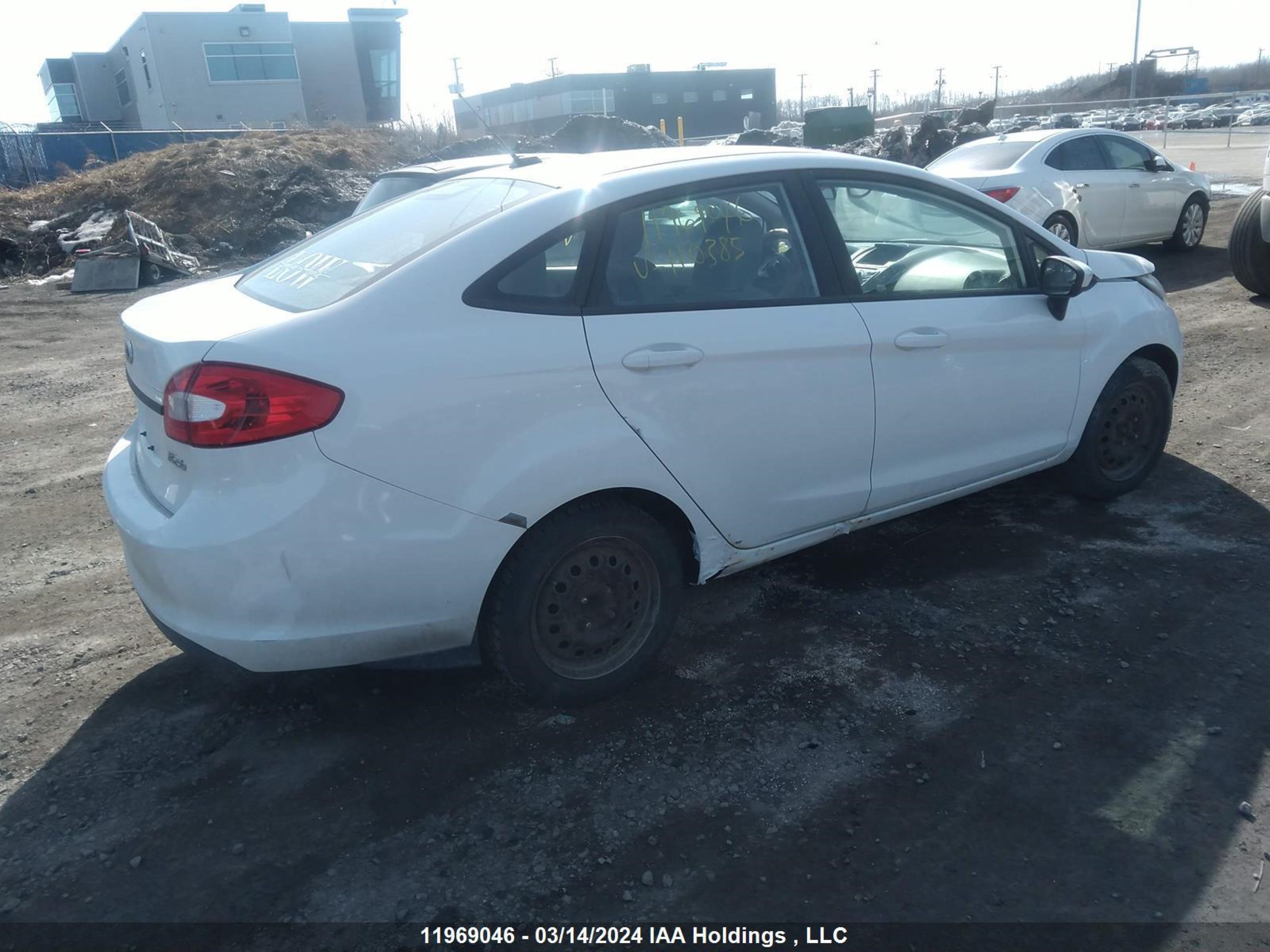 Photo 3 VIN: 3FADP4AJ0BM110385 - FORD FIESTA 