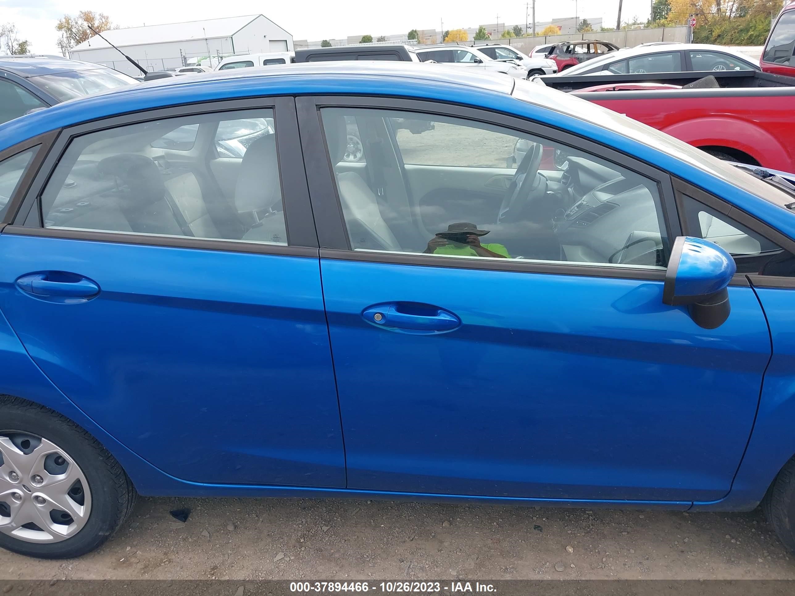 Photo 12 VIN: 3FADP4AJ1BM239946 - FORD FIESTA 