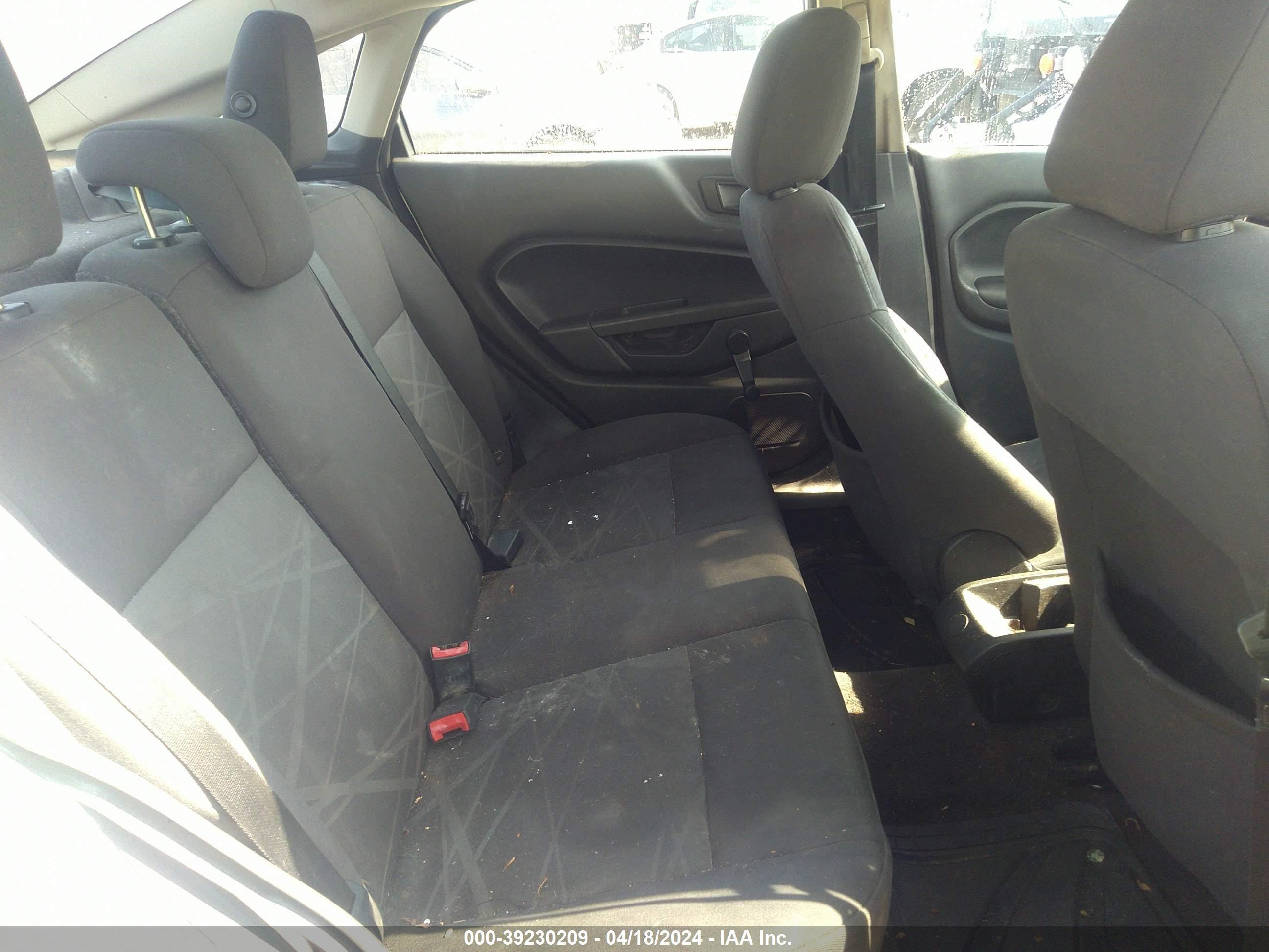 Photo 7 VIN: 3FADP4AJ1FM132465 - FORD FIESTA 