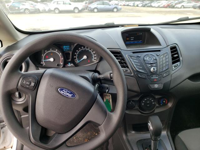 Photo 8 VIN: 3FADP4AJ1KM157635 - FORD FIESTA 