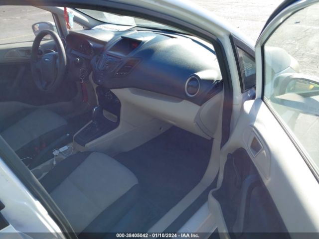 Photo 4 VIN: 3FADP4AJ2DM164547 - FORD FIESTA 