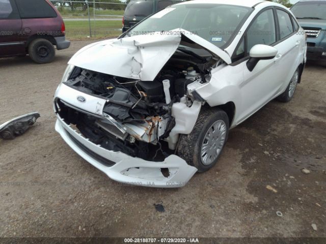 Photo 5 VIN: 3FADP4AJ2GM156730 - FORD FIESTA 