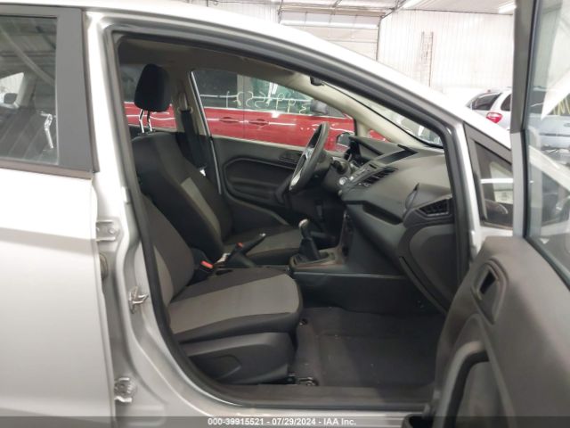 Photo 4 VIN: 3FADP4AJ2KM160026 - FORD FIESTA 