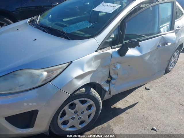 Photo 5 VIN: 3FADP4AJ3CM154298 - FORD FIESTA 