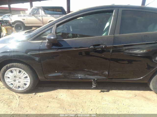 Photo 5 VIN: 3FADP4AJ3HM135208 - FORD FIESTA 