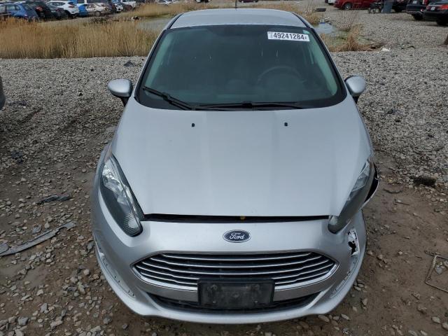 Photo 4 VIN: 3FADP4AJ3KM130078 - FORD FIESTA 