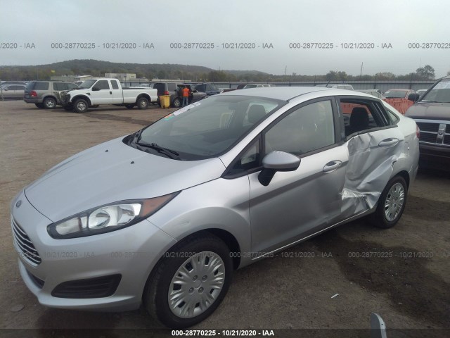 Photo 1 VIN: 3FADP4AJ3KM132266 - FORD FIESTA 