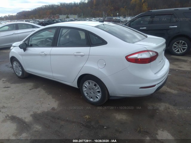 Photo 2 VIN: 3FADP4AJ4FM161250 - FORD FIESTA 