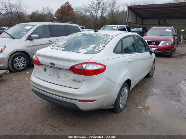 Photo 3 VIN: 3FADP4AJ4FM210642 - FORD FIESTA 