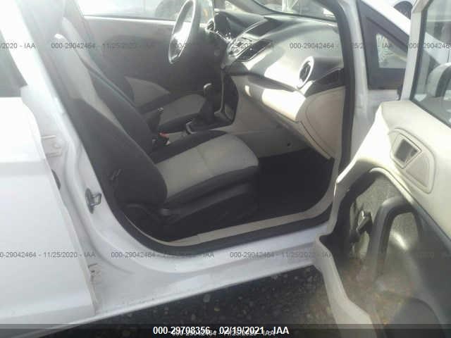 Photo 4 VIN: 3FADP4AJ5BM112049 - FORD FIESTA 