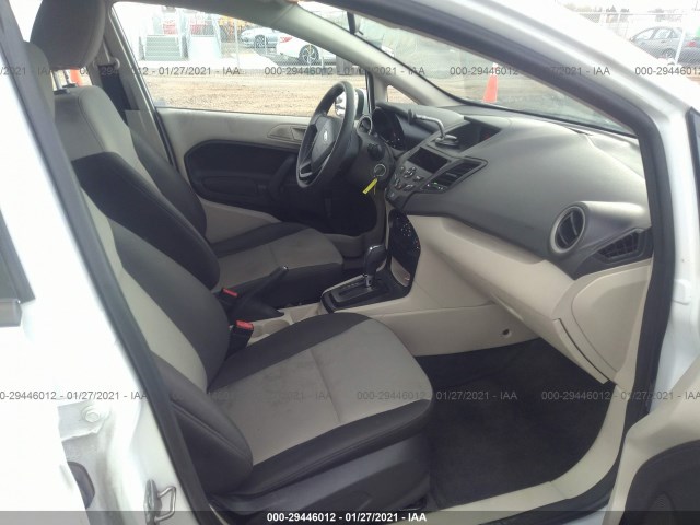 Photo 4 VIN: 3FADP4AJ5DM226183 - FORD FIESTA 