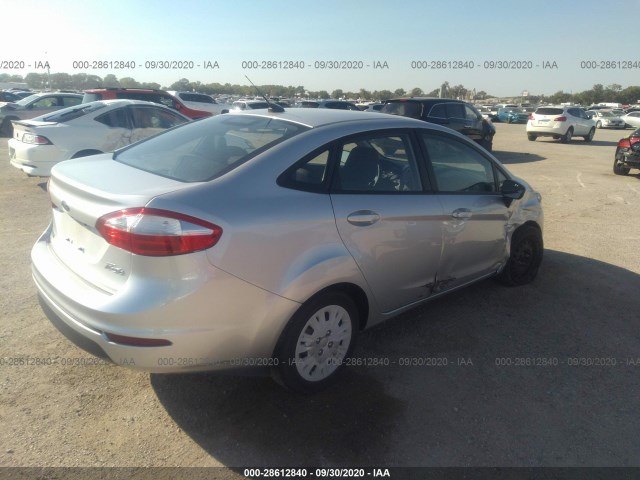 Photo 3 VIN: 3FADP4AJ5EM168934 - FORD FIESTA 