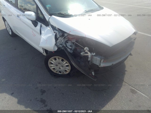 Photo 5 VIN: 3FADP4AJ5FM189798 - FORD FIESTA 