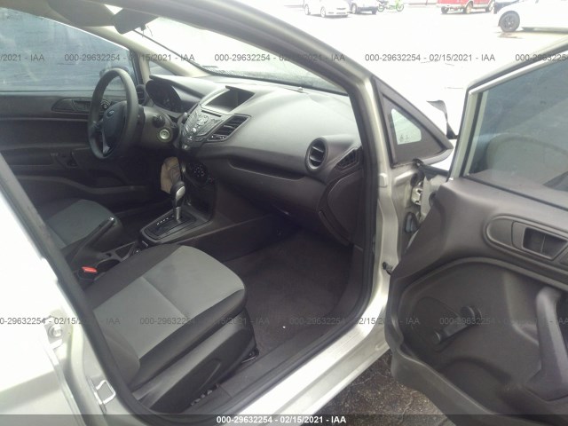 Photo 4 VIN: 3FADP4AJ5FM202551 - FORD FIESTA 