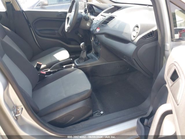 Photo 4 VIN: 3FADP4AJ5GM153613 - FORD FIESTA 