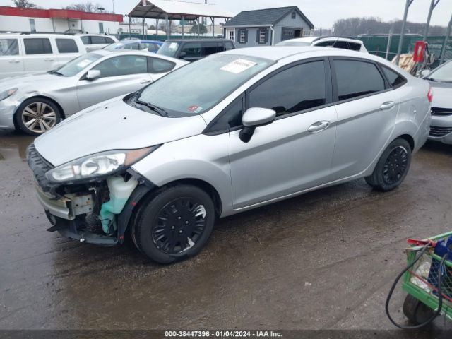 Photo 1 VIN: 3FADP4AJ5JM100563 - FORD FIESTA 