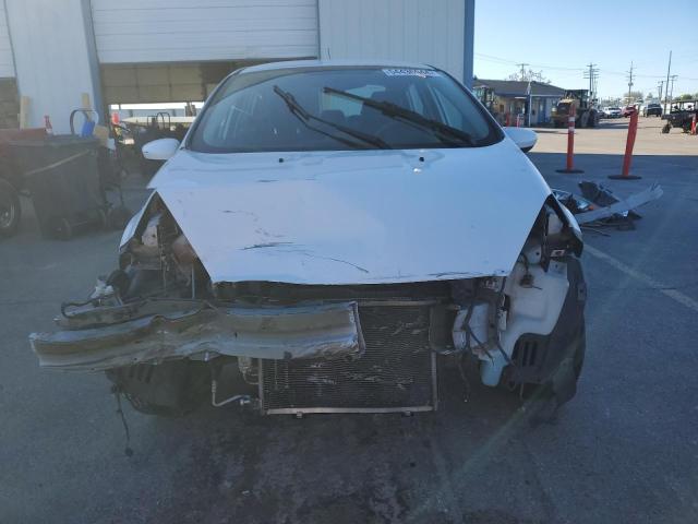 Photo 4 VIN: 3FADP4AJ6FM172637 - FORD FIESTA 