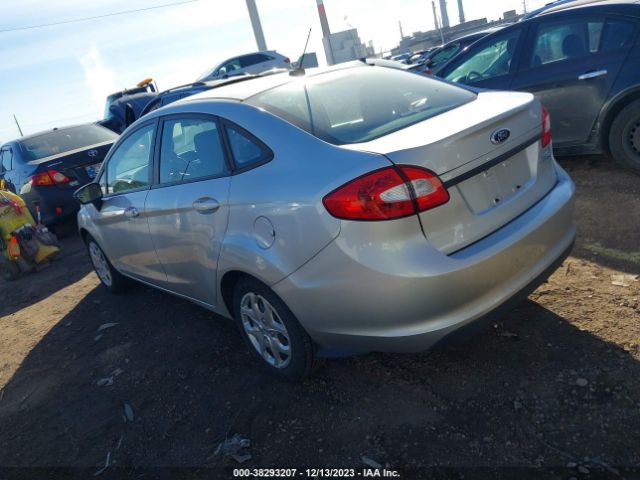 Photo 2 VIN: 3FADP4AJ7CM186056 - FORD FIESTA 