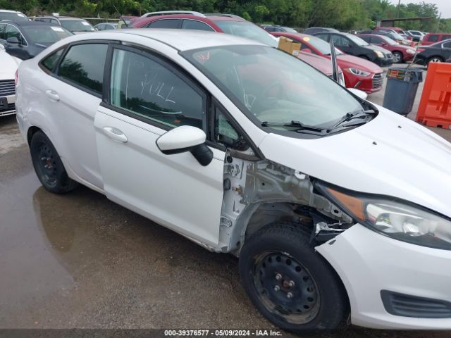 Photo 5 VIN: 3FADP4AJ7FM114603 - FORD FIESTA 