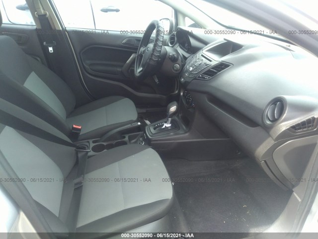 Photo 4 VIN: 3FADP4AJ7GM162166 - FORD FIESTA 