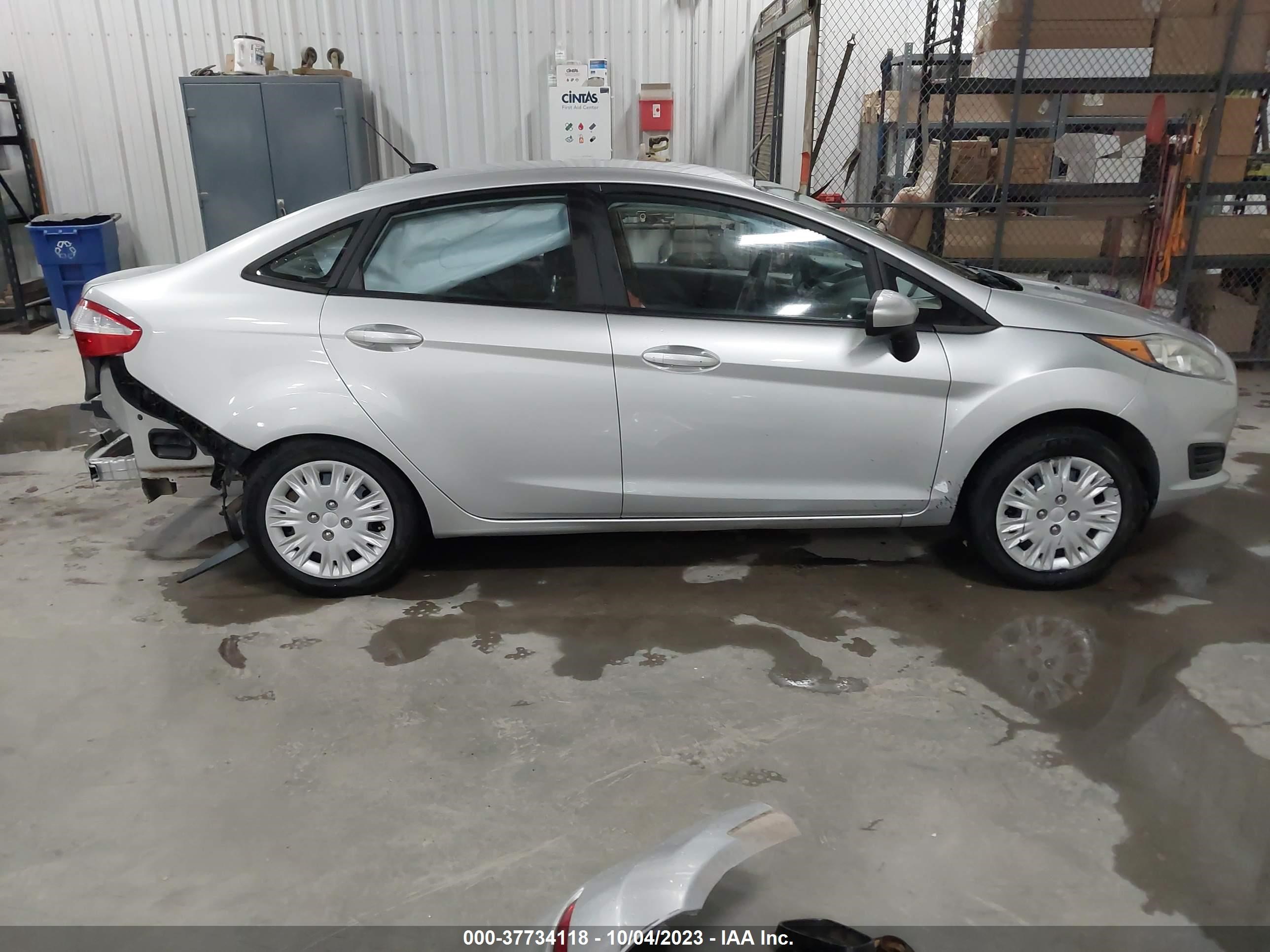 Photo 13 VIN: 3FADP4AJ8GM164153 - FORD FIESTA 