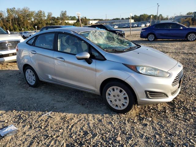 Photo 3 VIN: 3FADP4AJ8JM113811 - FORD FIESTA S 