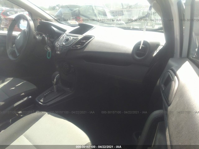 Photo 4 VIN: 3FADP4AJ9FM178576 - FORD FIESTA 