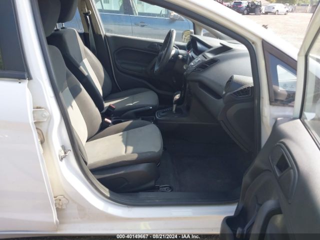 Photo 4 VIN: 3FADP4AJ9FM207803 - FORD FIESTA 