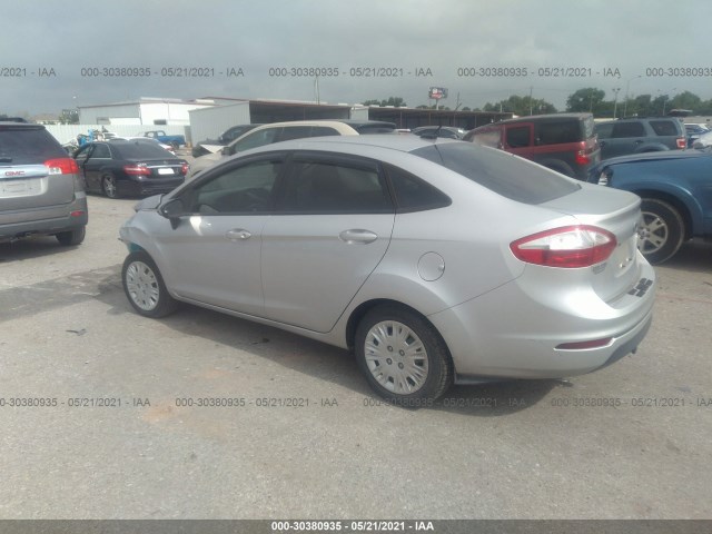 Photo 2 VIN: 3FADP4AJ9GM167238 - FORD FIESTA 