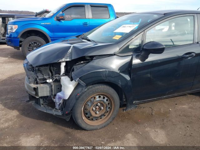 Photo 5 VIN: 3FADP4AJ9HM137741 - FORD FIESTA 