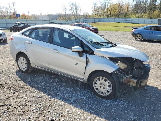 Photo 3 VIN: 3FADP4AJXGM111163 - FORD FIESTA 