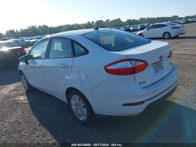 Photo 2 VIN: 3FADP4AJXKM139313 - FORD FIESTA 