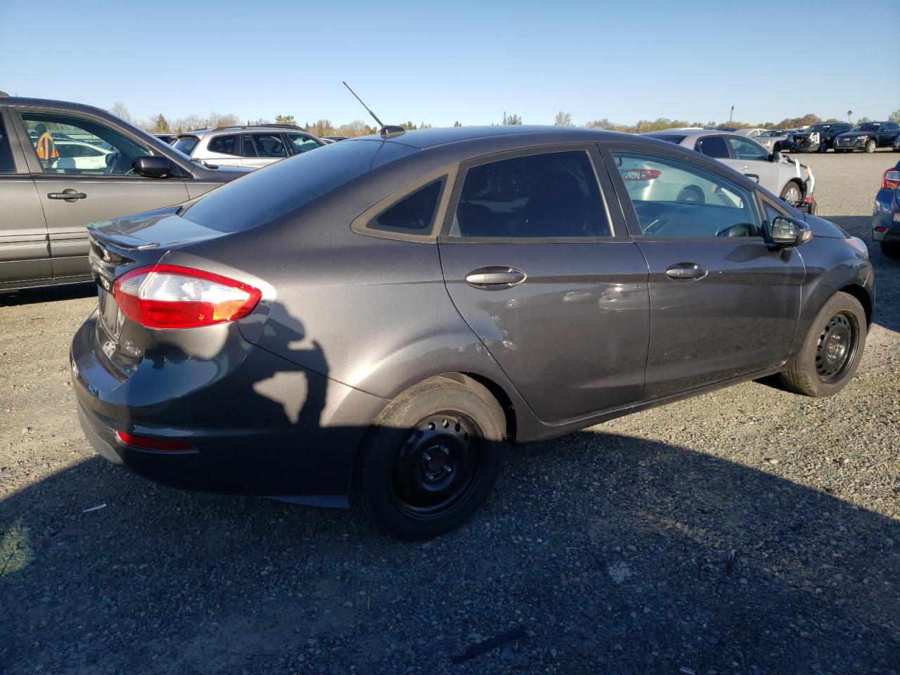 Photo 2 VIN: 3FADP4BE6FM159131 - FORD FIESTA 