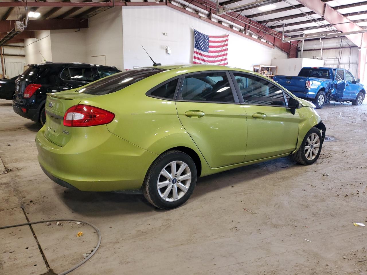 Photo 2 VIN: 3FADP4BJ0BM106528 - FORD FIESTA 