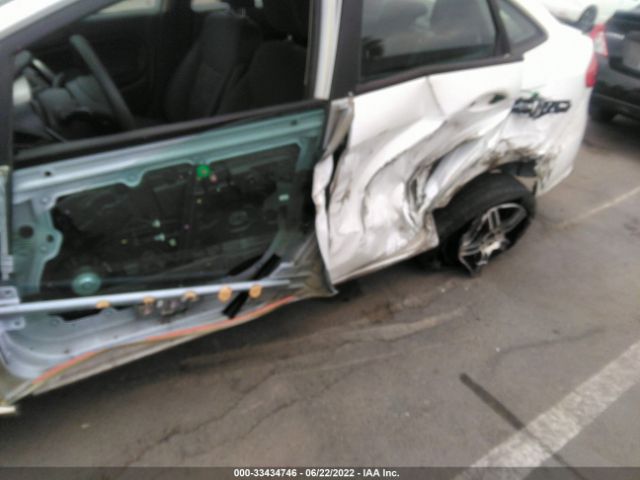 Photo 5 VIN: 3FADP4BJ0CM103159 - FORD FIESTA 