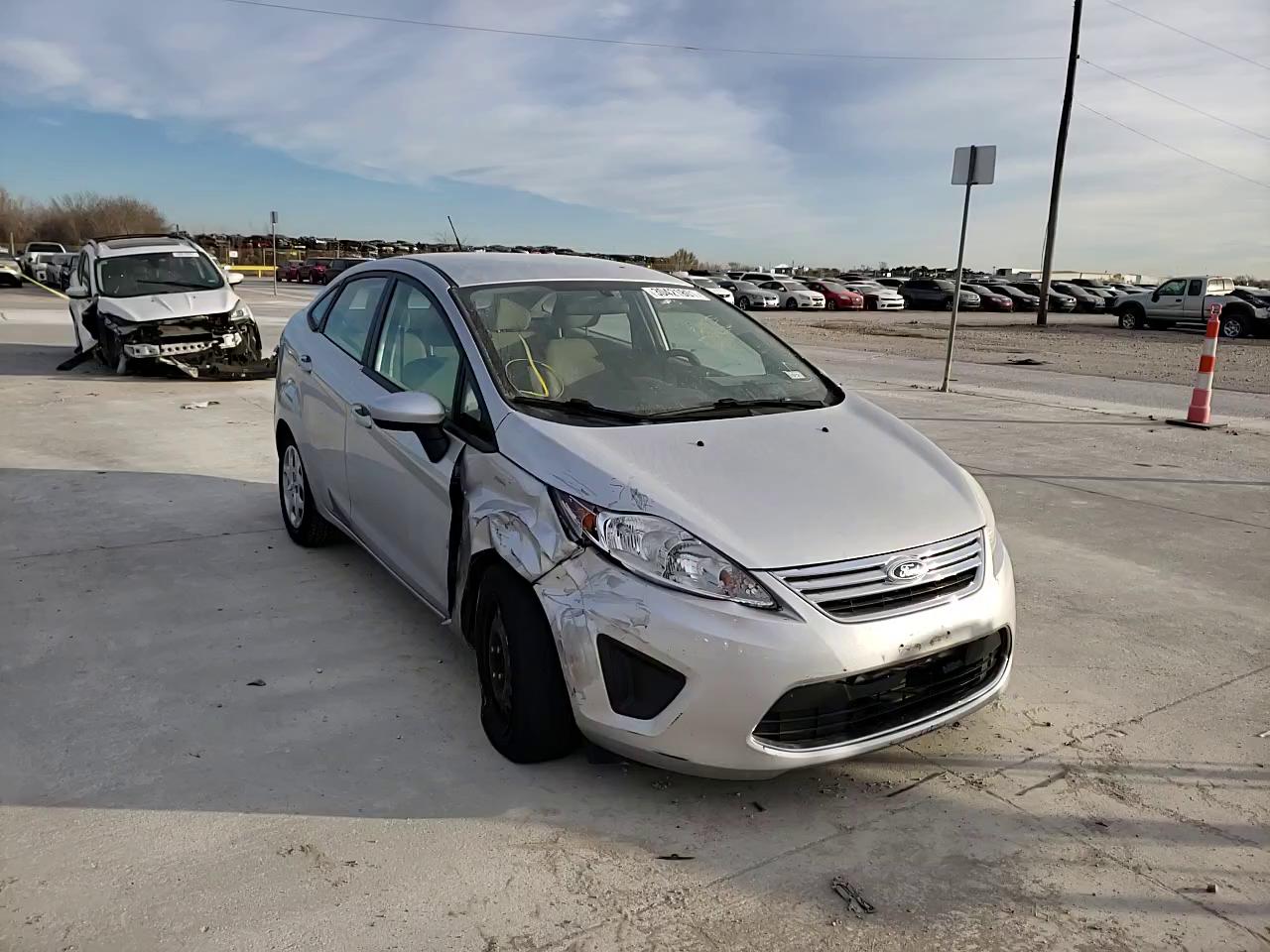 Photo 10 VIN: 3FADP4BJ0CM140521 - FORD FIESTA SE 