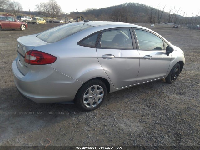 Photo 3 VIN: 3FADP4BJ0CM161241 - FORD FIESTA 