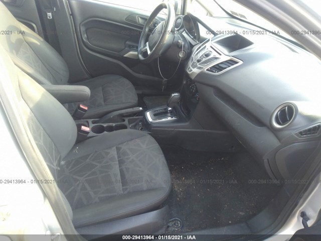 Photo 4 VIN: 3FADP4BJ0CM161241 - FORD FIESTA 