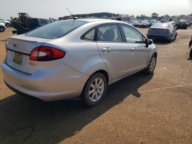 Photo 2 VIN: 3FADP4BJ0DM132260 - FORD FIESTA SE 