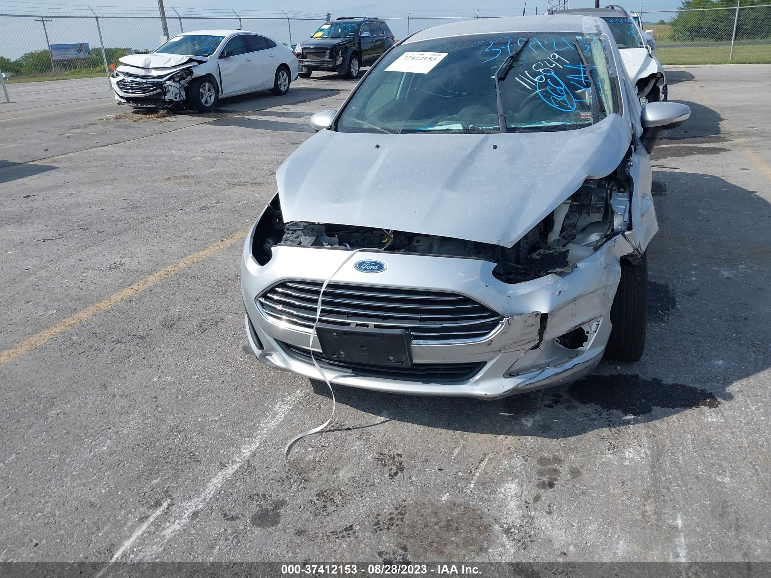 Photo 5 VIN: 3FADP4BJ0EM157113 - FORD FIESTA 