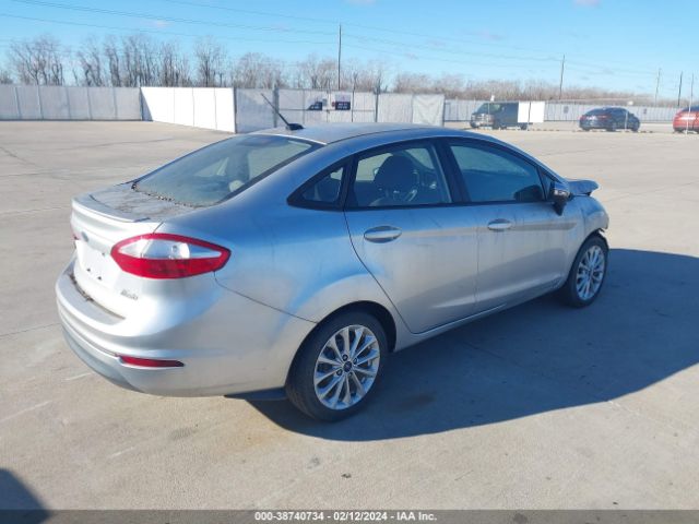 Photo 3 VIN: 3FADP4BJ0EM163266 - FORD FIESTA 