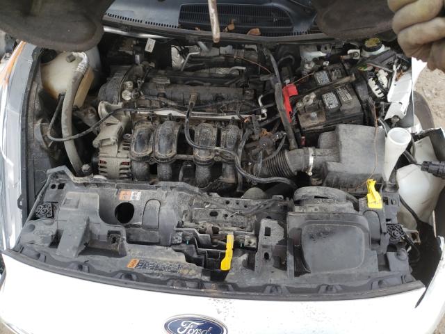 Photo 6 VIN: 3FADP4BJ0FM126445 - FORD FIESTA SE 