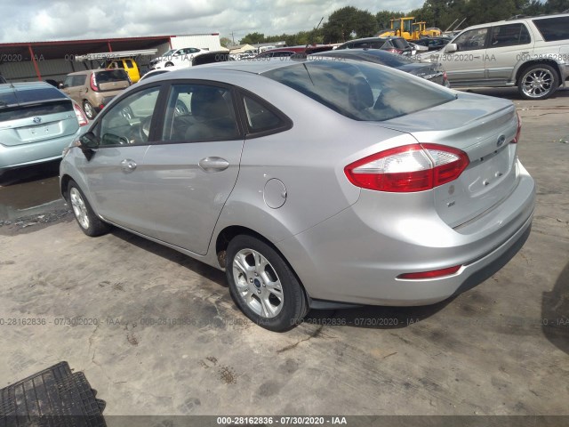 Photo 2 VIN: 3FADP4BJ0FM187908 - FORD FIESTA 