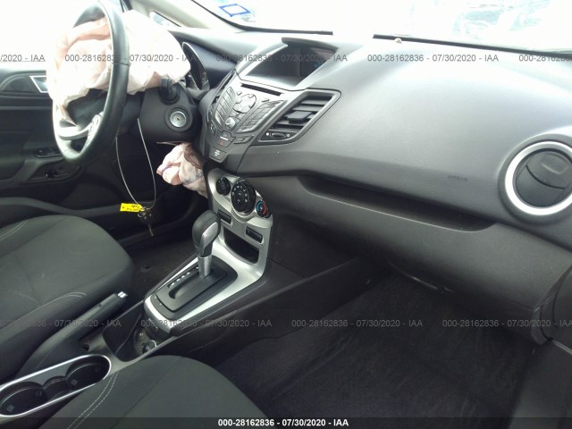 Photo 4 VIN: 3FADP4BJ0FM187908 - FORD FIESTA 