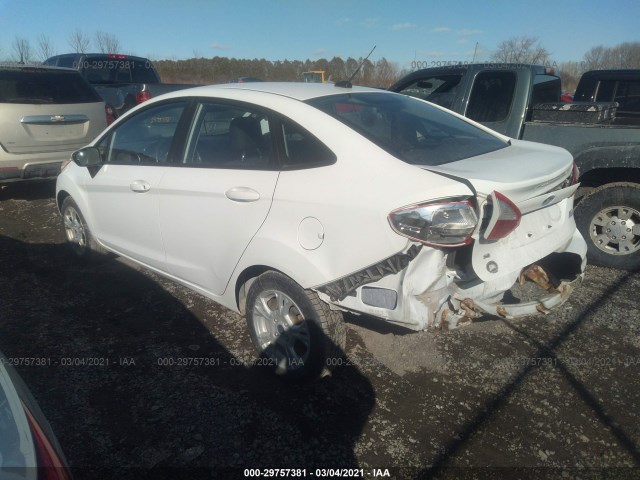 Photo 2 VIN: 3FADP4BJ0GM187862 - FORD FIESTA 