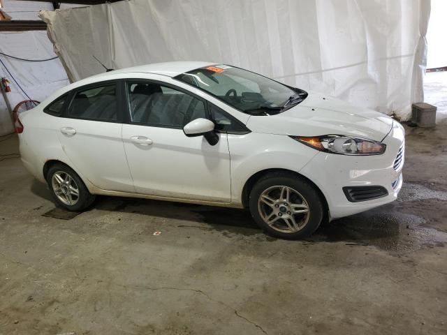 Photo 3 VIN: 3FADP4BJ0HM145810 - FORD FIESTA 